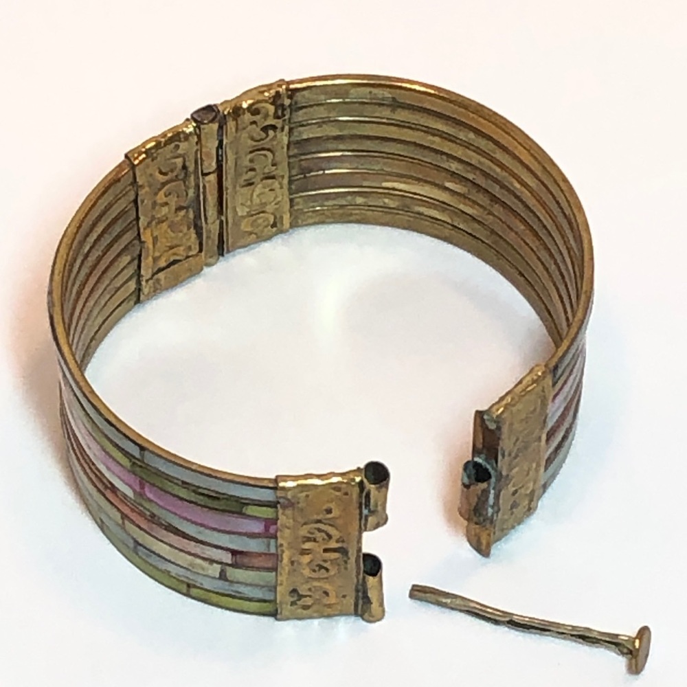 Statement Clamper / Cuff Bracelet - Picture 3 of 6